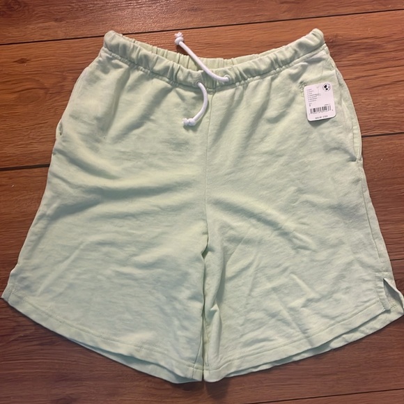 FP Free People Movement Playbook Shorts Sz Small - Picture 2 of 4